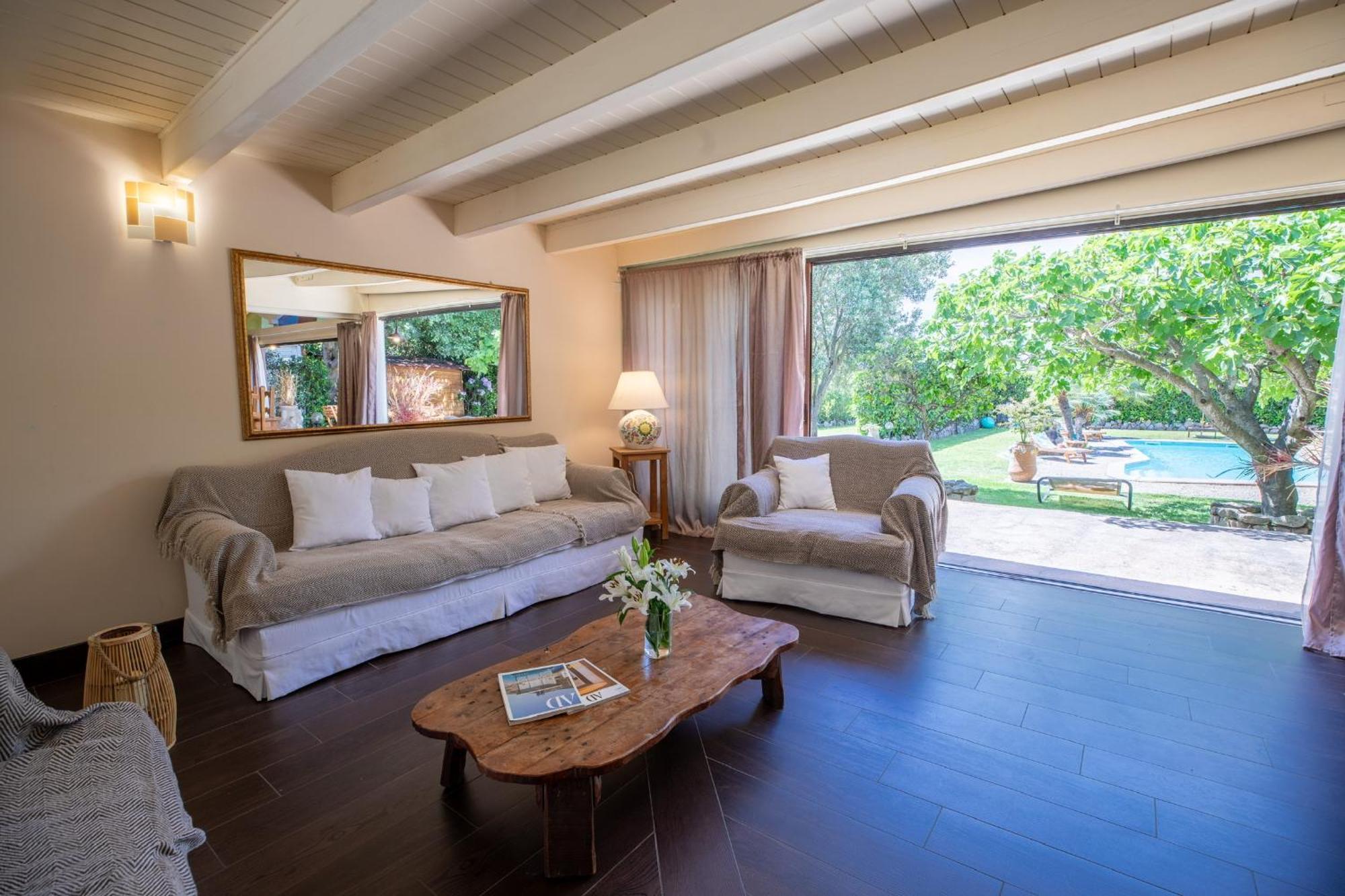 Villa Niloan 올비아 외부 사진